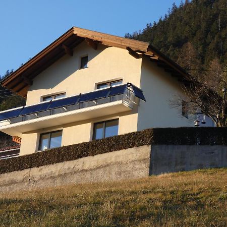 Haus Alpenrose Apartment Trins Bagian luar foto