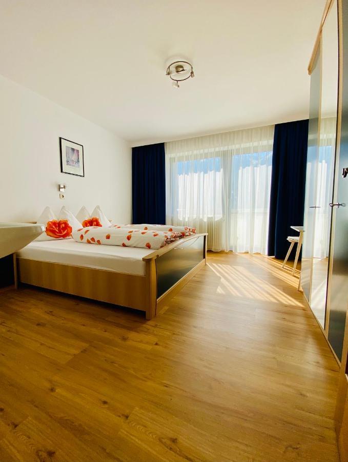 Haus Alpenrose Apartment Trins Bagian luar foto